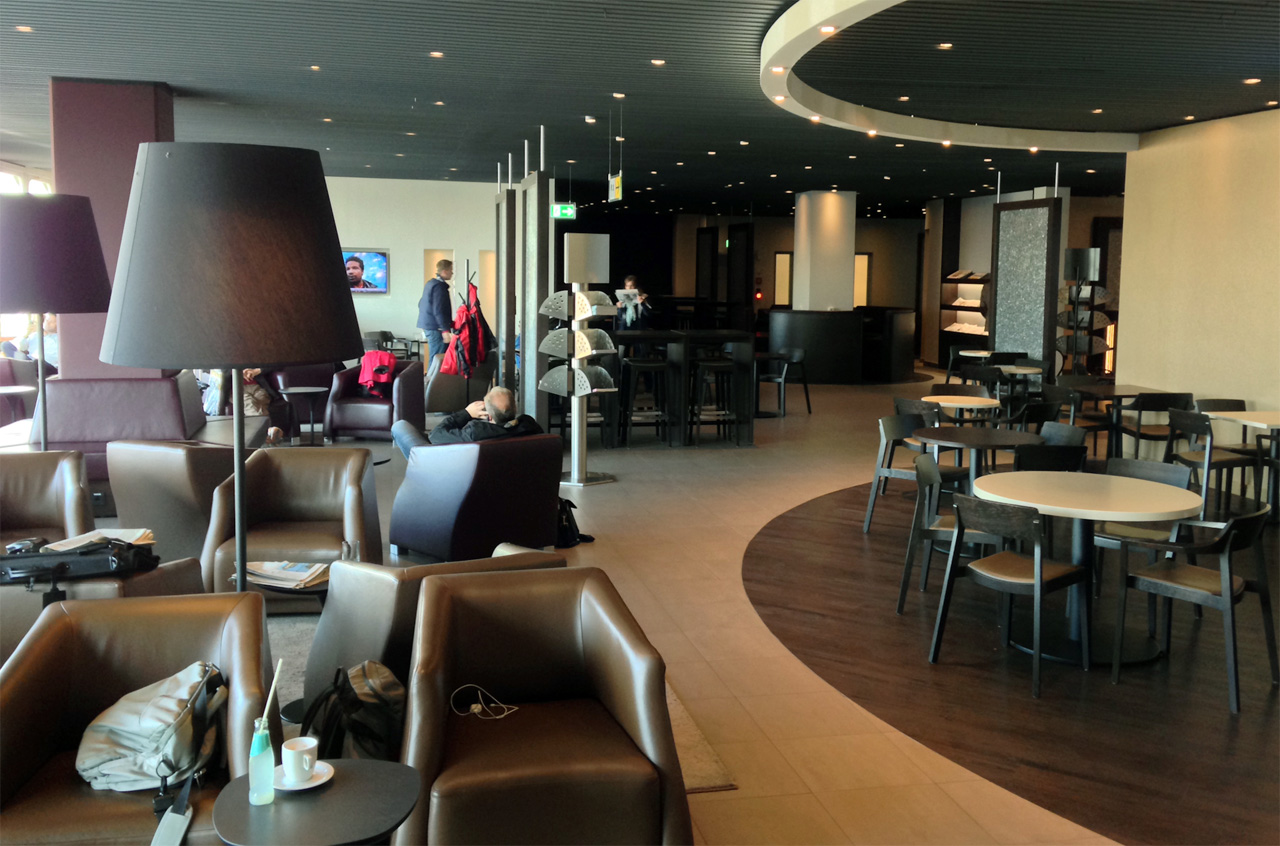 Die Hugo Junkers Lounge auf dem Düsseldorf Airport