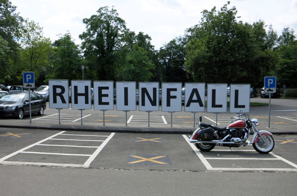 Parkplatz Rheinfall am Schloss Laufen